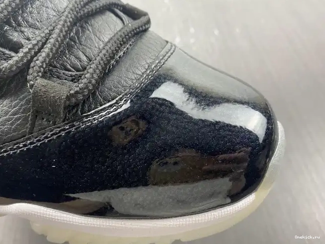 One Kick Retro 72-10 Air AV2187-001 11 Low Jordan 0622